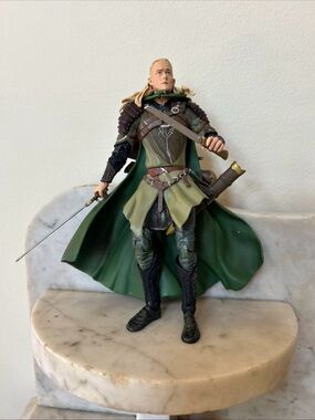 Marvel 2002 Lord of The Rings Legolas 7” Figure Loose